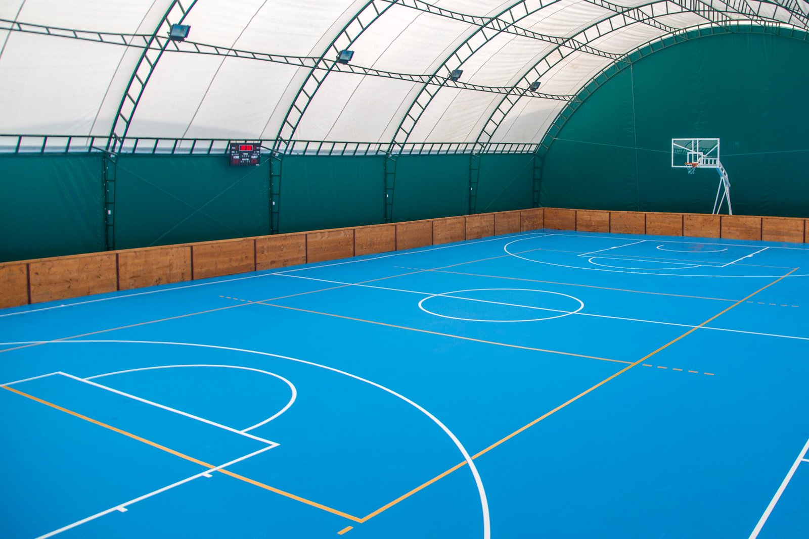 SPORTS FLOORING